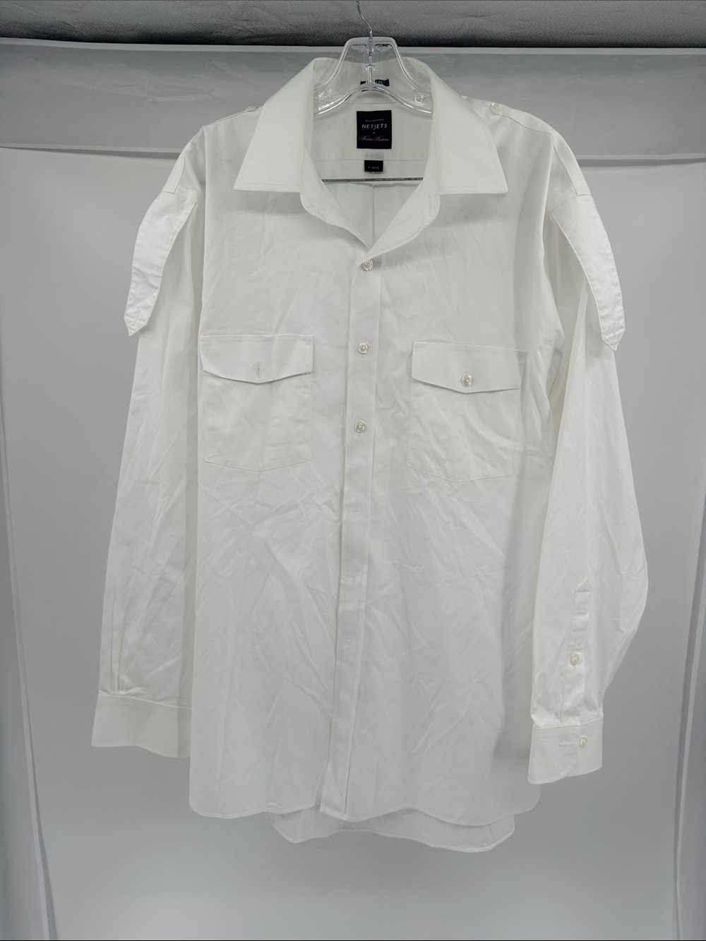 Brooks Brothers Mens Classic White Button-Down Shirt